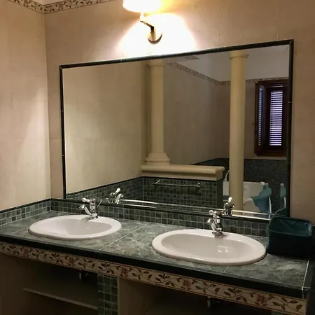 Casa Cerasoli Feriehus